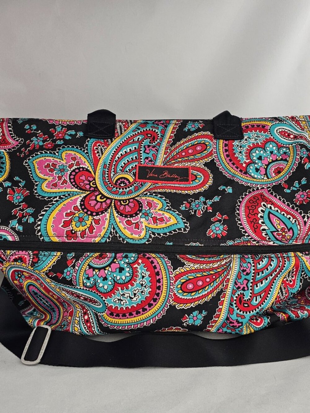 Vera Bradley Expandable Travel Bag! Excellent condition!